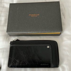 Brand New Thelebre Wallet